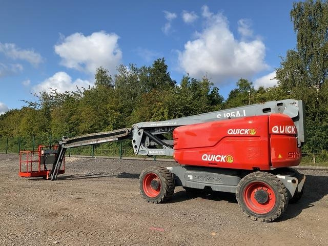 SkyJack SJ85AJ - Articulated boom lift: picture 2 SkyJack SJ85AJ - Articulated boom lift: picture 2