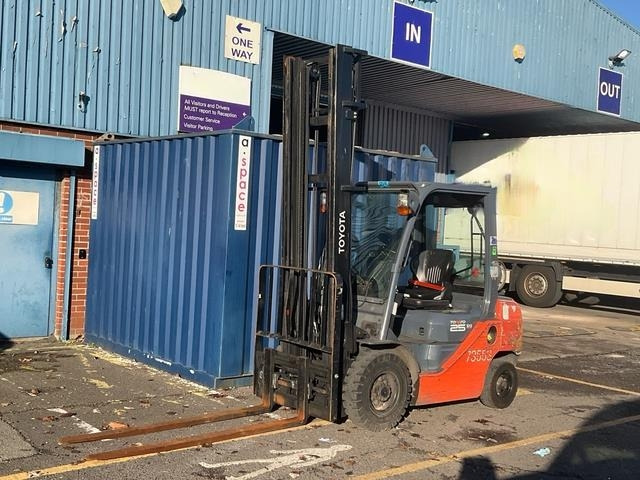 Toyota 02-8FGF25 - Forklift: picture 1 Toyota 02-8FGF25 - Forklift: picture 1