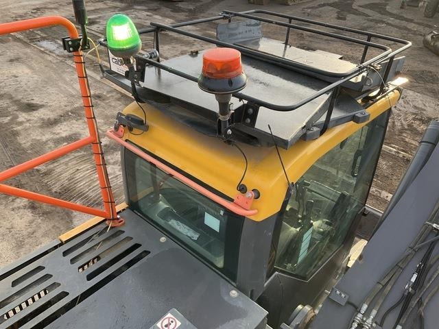 Volvo ECR355EL - Crawler excavator: picture 5 Volvo ECR355EL - Crawler excavator: picture 5