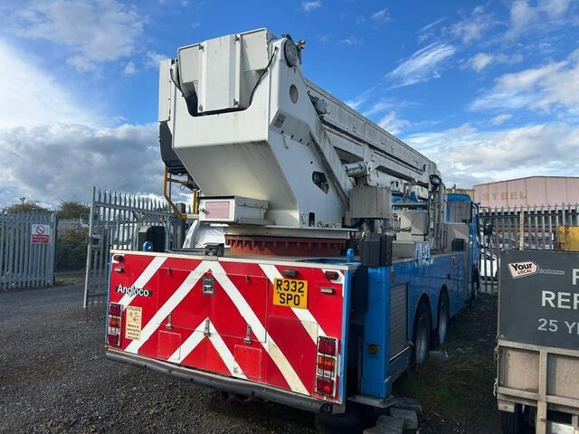 Volvo FL10 - Crane truck: picture 4 Volvo FL10 - Crane truck: picture 4