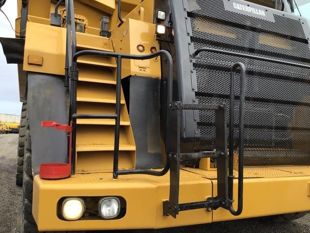 Rigid dumper/ Rock truck CAT 777F: picture 12