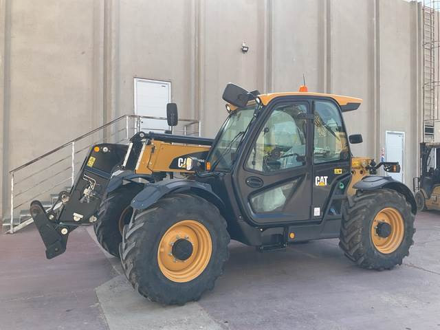 CAT TH3510D - Telescopic handler: picture 1 CAT TH3510D - Telescopic handler: picture 1