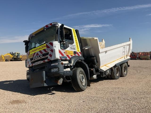Iveco 410 - Tipper: picture 1 Iveco 410 - Tipper: picture 1