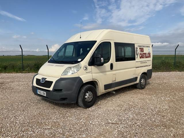 Peugeot Boxer - Box truck: picture 1 Peugeot Boxer - Box truck: picture 1