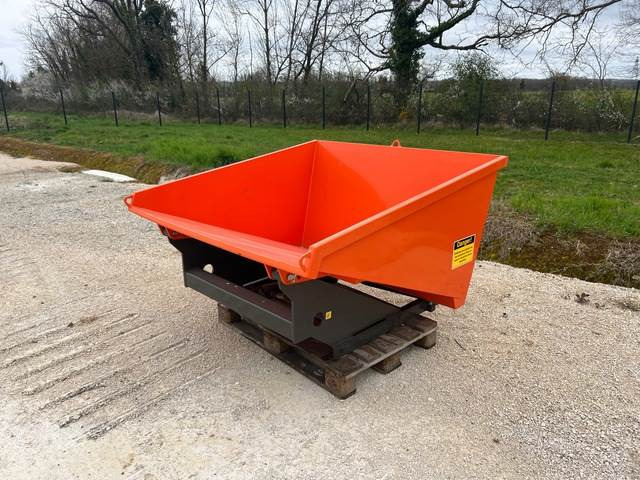 Ausa - Tipping skip: picture 1 Ausa - Tipping skip: picture 1