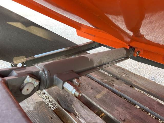 Tipping skip Ausa: picture 9