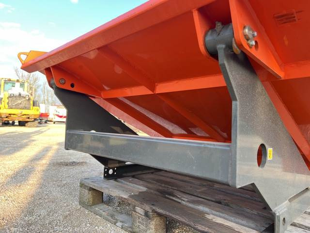 Tipping skip Ausa: picture 10