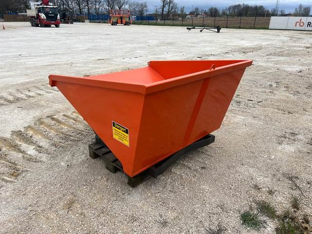 Ausa - Tipping skip: picture 2 Ausa - Tipping skip: picture 2