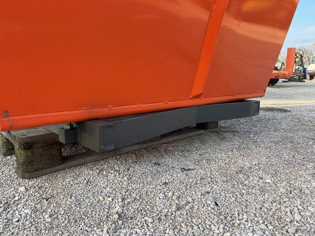 Tipping skip Ausa: picture 11