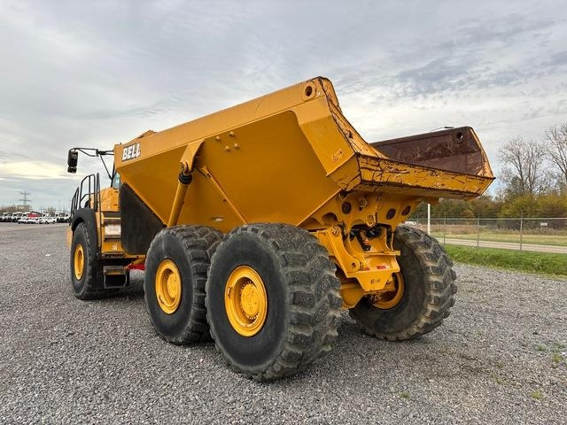 Bell B45E - Articulated dump truck: picture 2 Bell B45E - Articulated dump truck: picture 2