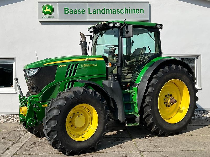 John Deere 6210R Frontzapfwelle - Farm tractor: picture 1 John Deere 6210R Frontzapfwelle - Farm tractor: picture 1
