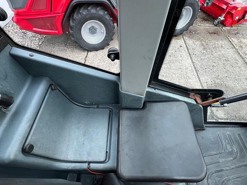 Telescopic wheel loader Schäffer 8090T Kabine Teleskopradlader Weidemann-HV: picture 15