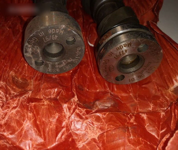 Mercedes-Benz - Camshaft for Truck: picture 1 Mercedes-Benz - Camshaft for Truck: picture 1