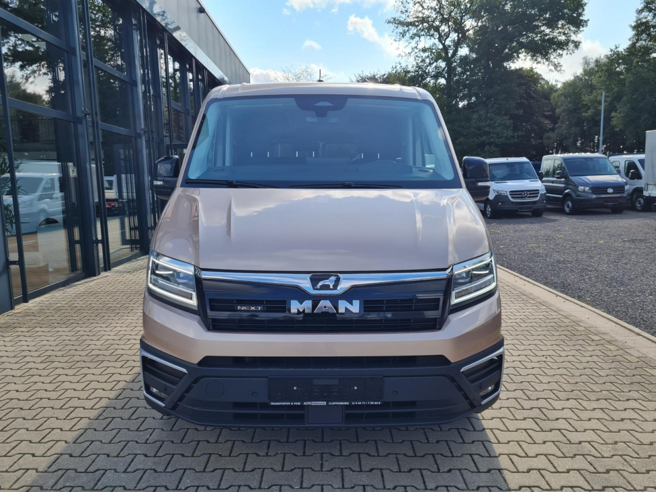 MAN TGE 3.180 TDi Kombi 9 Sitze ALU KAMERA LED LEDER Sonderumbau - Minibus, People carrier: picture 2 MAN TGE 3.180 TDi Kombi 9 Sitze ALU KAMERA LED LEDER Sonderumbau - Minibus, People carrier: picture 2