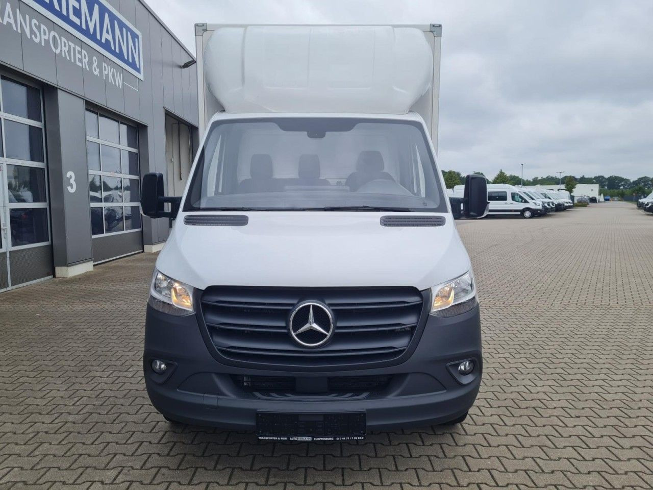 Mercedes-Benz Sprinter 315 CDI Koffer RWD KLIMA TEMPOMAT RWD - Closed box van: picture 2 Mercedes-Benz Sprinter 315 CDI Koffer RWD KLIMA TEMPOMAT RWD - Closed box van: picture 2
