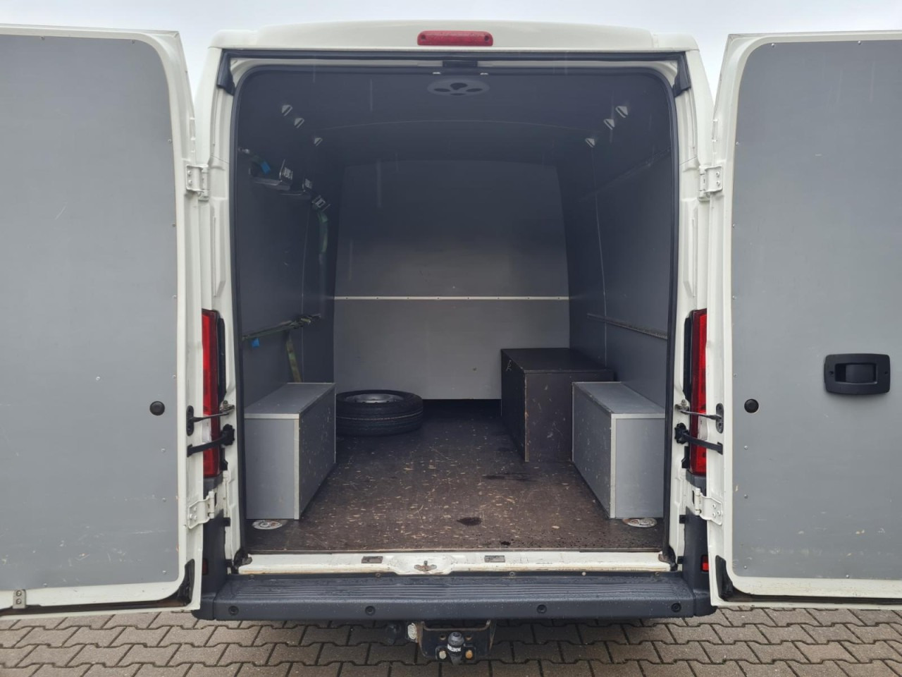 Small van, Crew cab van Peugeot Boxer Kasten L3H2 Doka 6-Sitze AHK PDC KLIMA: picture 17 Small van, Crew cab van Peugeot Boxer Kasten L3H2 Doka 6-Sitze AHK PDC KLIMA: picture 17