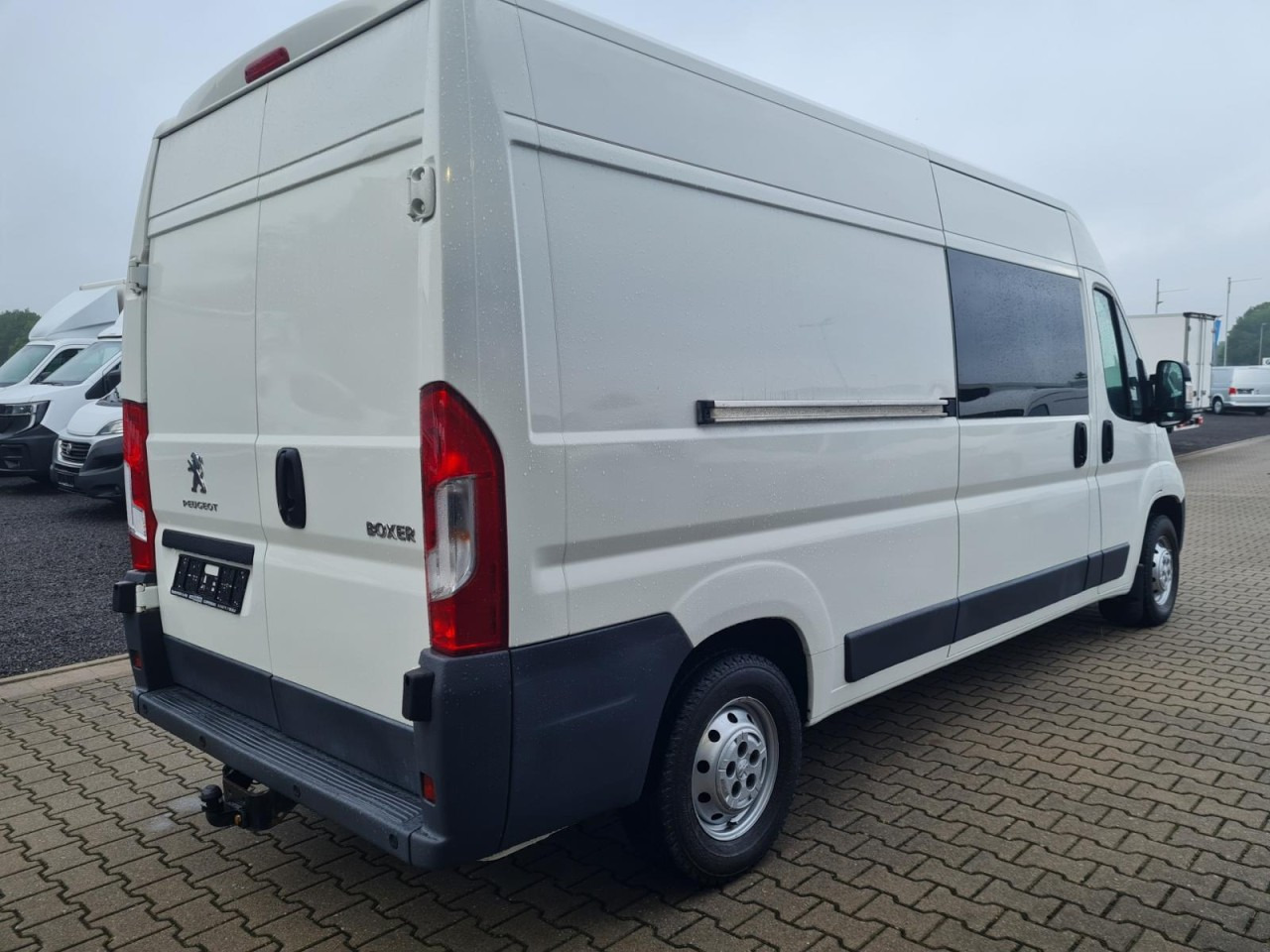 Peugeot Boxer Kasten L3H2 Doka 6-Sitze AHK PDC KLIMA - Small van, Crew cab van: picture 4 Peugeot Boxer Kasten L3H2 Doka 6-Sitze AHK PDC KLIMA - Small van, Crew cab van: picture 4
