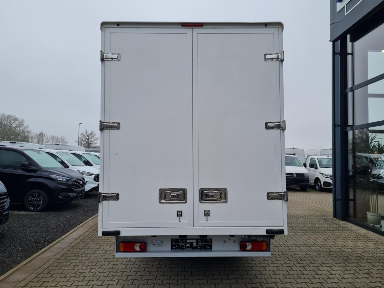 Renault Master 3.5t Möbel Koffer mit 10 Pal. Plätze TEMPOMAT - Closed box van: picture 5 Renault Master 3.5t Möbel Koffer mit 10 Pal. Plätze TEMPOMAT - Closed box van: picture 5