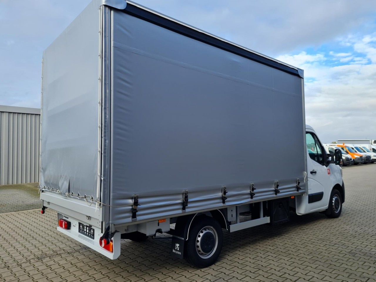Renault Master 3,5t Pritsche Schiebe Plane ERGO KLIMA TEMPO - Curtain side van: picture 5 Renault Master 3,5t Pritsche Schiebe Plane ERGO KLIMA TEMPO - Curtain side van: picture 5
