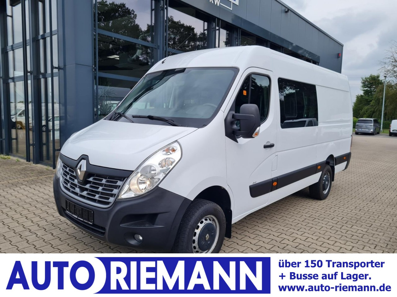 Renault Master 35 Kasten LR Doka 6-Sitze 4x4 Allrad AHK KLIMA PDC - Panel van, Crew cab van: picture 1 Renault Master 35 Kasten LR Doka 6-Sitze 4x4 Allrad AHK KLIMA PDC - Panel van, Crew cab van: picture 1