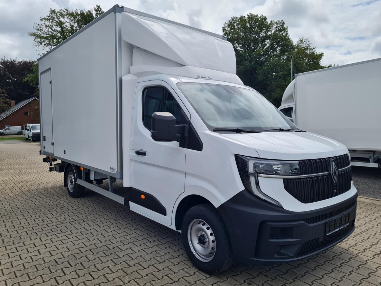 Renault Master 35 New Möbel Koffer LBW KLIMA TEMPOMAT - Closed box van: picture 3 Renault Master 35 New Möbel Koffer LBW KLIMA TEMPOMAT - Closed box van: picture 3