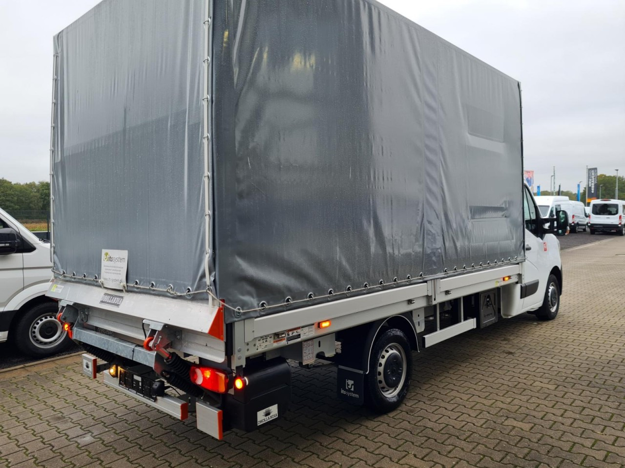 Renault Master 35 Pritsche Schiebe Plane LBW LUFTFEDERUNG - Curtain side van: picture 5 Renault Master 35 Pritsche Schiebe Plane LBW LUFTFEDERUNG - Curtain side van: picture 5