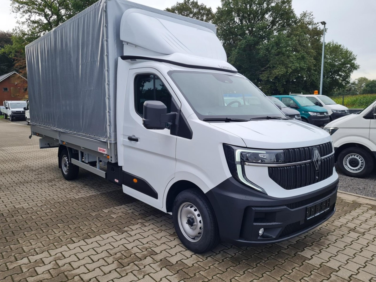Renault Master Pritsche Schiebe Plane 10 Pal. LUFTFEDERUNG - Curtain side van: picture 4 Renault Master Pritsche Schiebe Plane 10 Pal. LUFTFEDERUNG - Curtain side van: picture 4