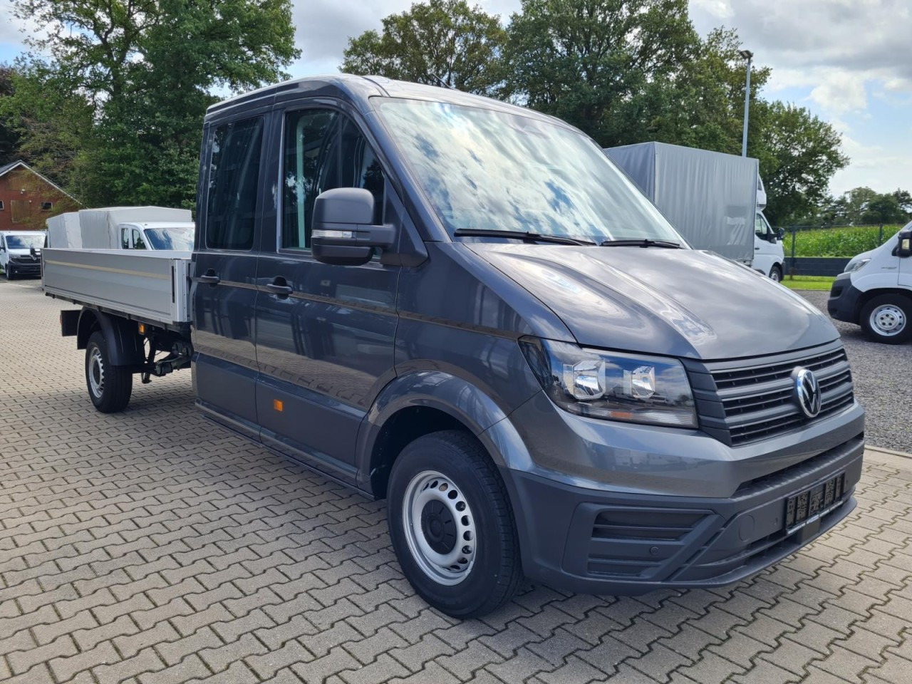 Volkswagen Crafter 35 DOKA 7-Sitze Maxi L4 KLIMA TEMPOMAT - Open body delivery van, Crew cab van: picture 3 Volkswagen Crafter 35 DOKA 7-Sitze Maxi L4 KLIMA TEMPOMAT - Open body delivery van, Crew cab van: picture 3