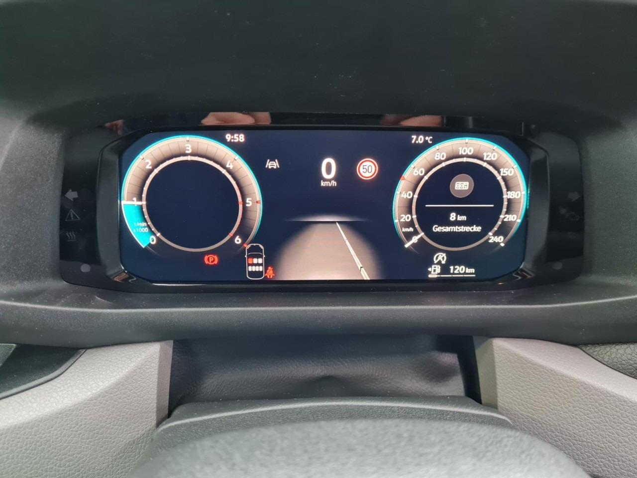 Open body delivery van, Crew cab van Volkswagen Crafter 35 Doka TDI Pritsche L3 AHK Klima: picture 11 Open body delivery van, Crew cab van Volkswagen Crafter 35 Doka TDI Pritsche L3 AHK Klima: picture 11