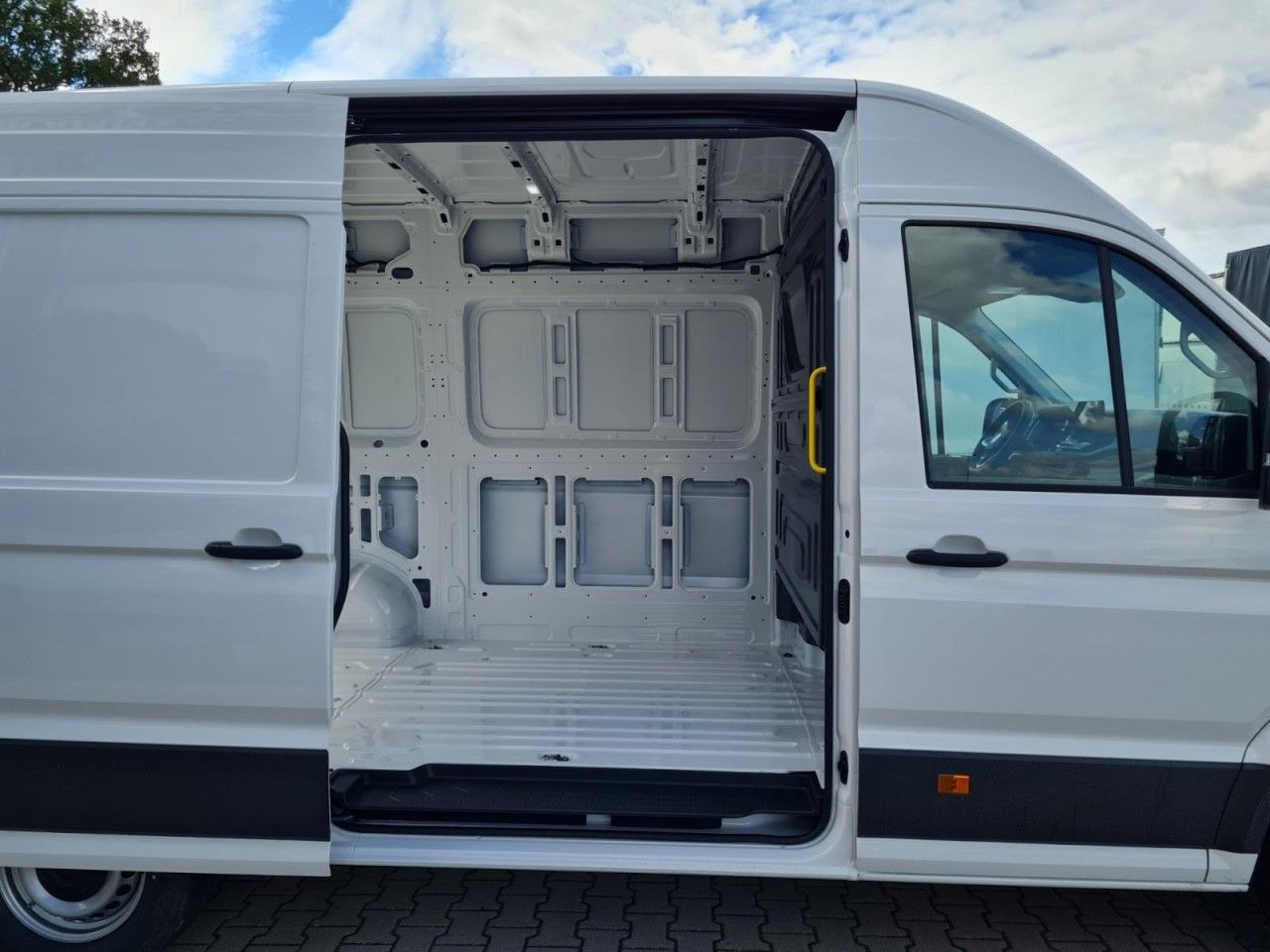 Volkswagen Crafter 35 Kasten MR L3H3 KLIMA TEMPOMAT Mod. 25 - Panel van: picture 5 Volkswagen Crafter 35 Kasten MR L3H3 KLIMA TEMPOMAT Mod. 25 - Panel van: picture 5