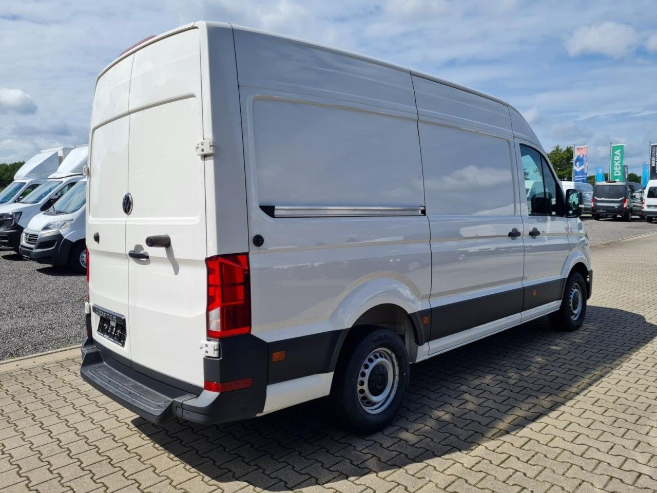 Volkswagen Crafter 35 Kasten MR L3H3 KLIMA TEMPOMAT Mod. 25 - Panel van: picture 4 Volkswagen Crafter 35 Kasten MR L3H3 KLIMA TEMPOMAT Mod. 25 - Panel van: picture 4