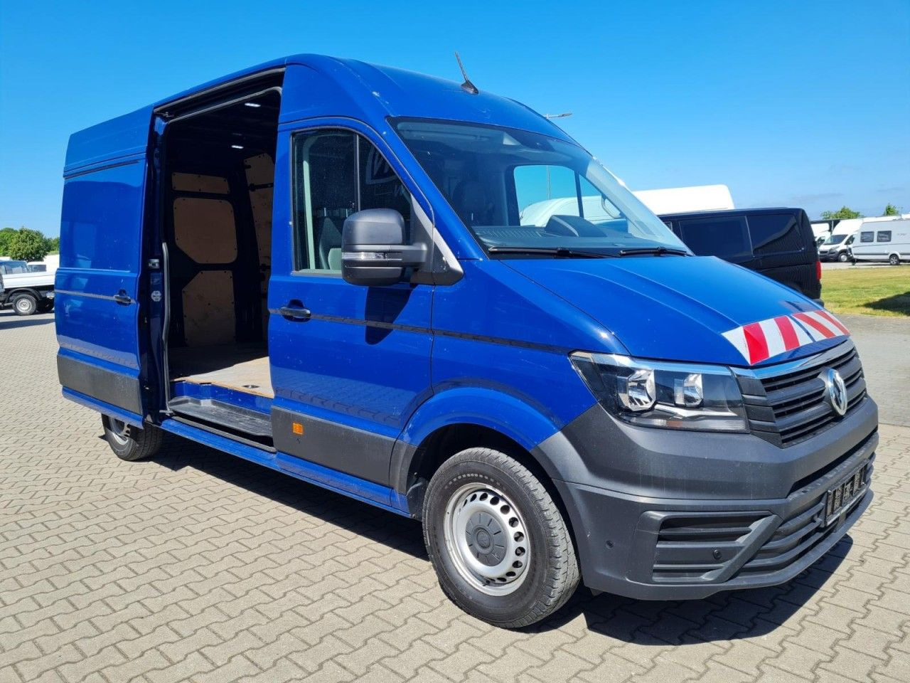Volkswagen Crafter 35 Kasten TDI MR L3H3 RWD AHK - Panel van: picture 5 Volkswagen Crafter 35 Kasten TDI MR L3H3 RWD AHK - Panel van: picture 5