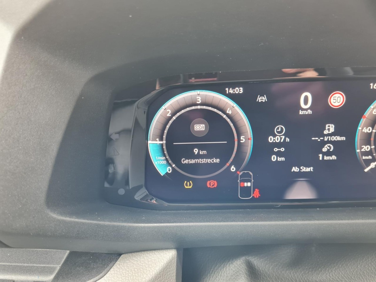 Leasing of  Volkswagen Crafter 35 Kasten TDI MR L3H3 STANDHEIZ AHK Volkswagen Crafter 35 Kasten TDI MR L3H3 STANDHEIZ AHK: picture 11