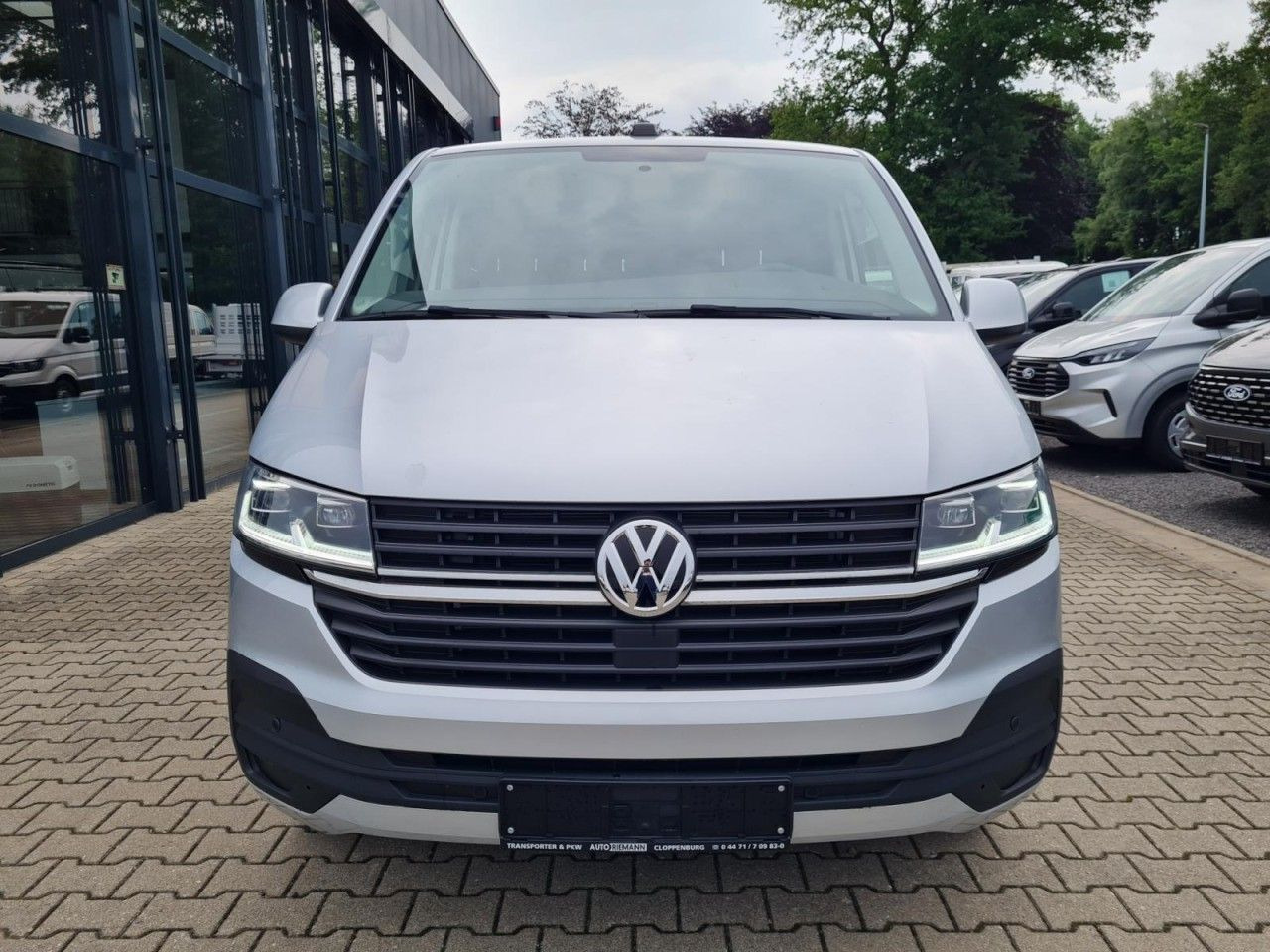 Volkswagen T6.1 Kasten TDI lang DSG LED KAMERA TEMPOMAT - Small van: picture 2 Volkswagen T6.1 Kasten TDI lang DSG LED KAMERA TEMPOMAT - Small van: picture 2