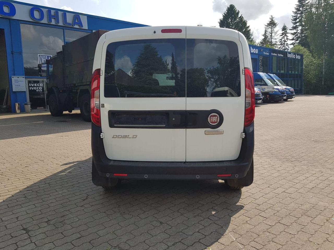Fiat Doblo Kastenwagen SX 1.3 Klima, Radio mit Nav... - People carrier: picture 4 Fiat Doblo Kastenwagen SX 1.3 Klima, Radio mit Nav... - People carrier: picture 4