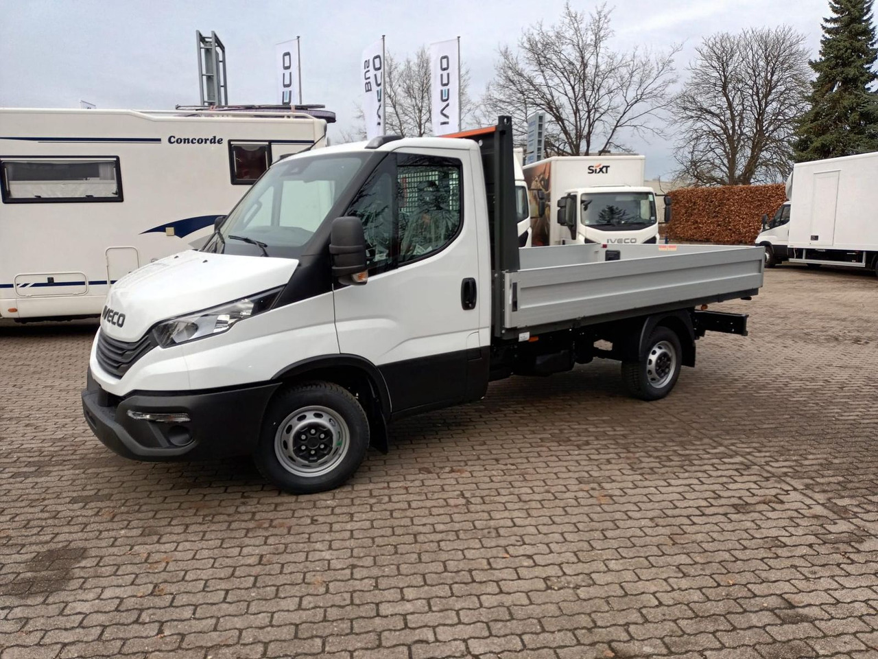 Iveco Daily 35S16H3.0Y *3,5m Pritsche *KLIMA*AHK*RA... - Open body delivery van: picture 2 Iveco Daily 35S16H3.0Y *3,5m Pritsche *KLIMA*AHK*RA... - Open body delivery van: picture 2