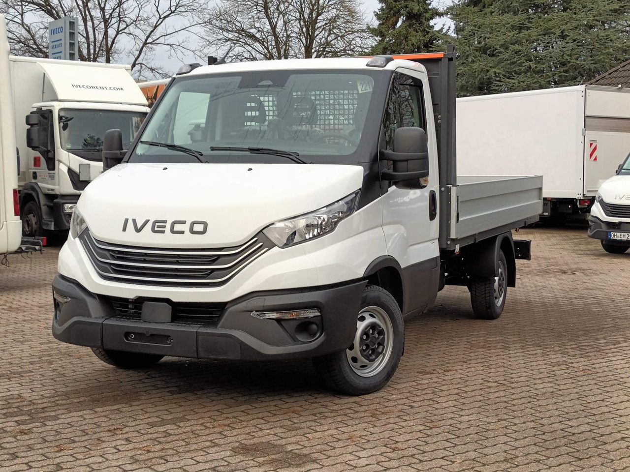 Iveco Daily 35S16H3.0Y *3,5m Pritsche *KLIMA*AHK*RA... - Open body delivery van: picture 1 Iveco Daily 35S16H3.0Y *3,5m Pritsche *KLIMA*AHK*RA... - Open body delivery van: picture 1