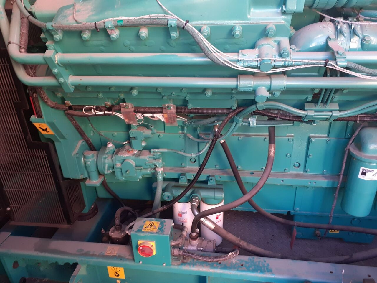 Cummins Agregat Prądotwórczy generator 1000 kw 1200 kw 1500 1650 Kva Fab - Generator set: picture 1 Cummins Agregat Prądotwórczy generator 1000 kw 1200 kw 1500 1650 Kva Fab - Generator set: picture 1