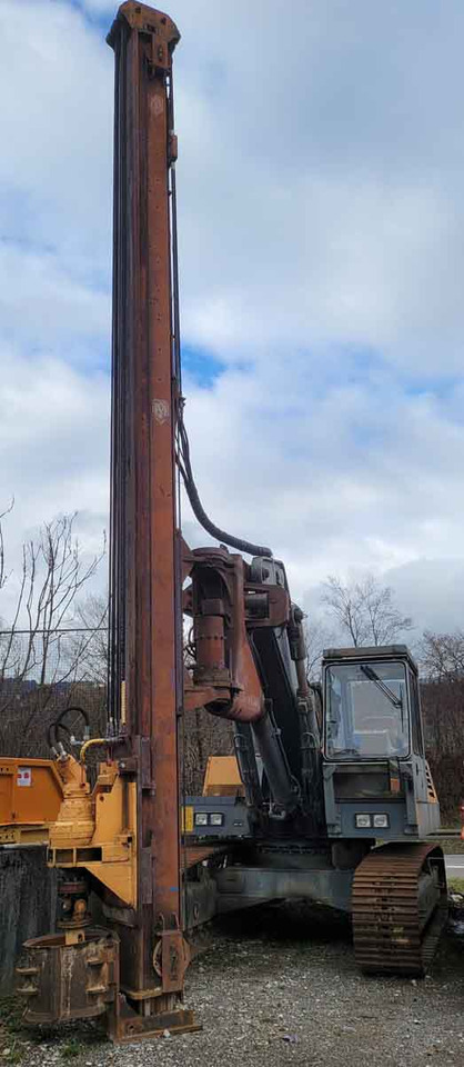 O&K RH12 – Drilling Rig / Bohrgerät - Drilling rig: picture 1 O&K RH12 – Drilling Rig / Bohrgerät - Drilling rig: picture 1
