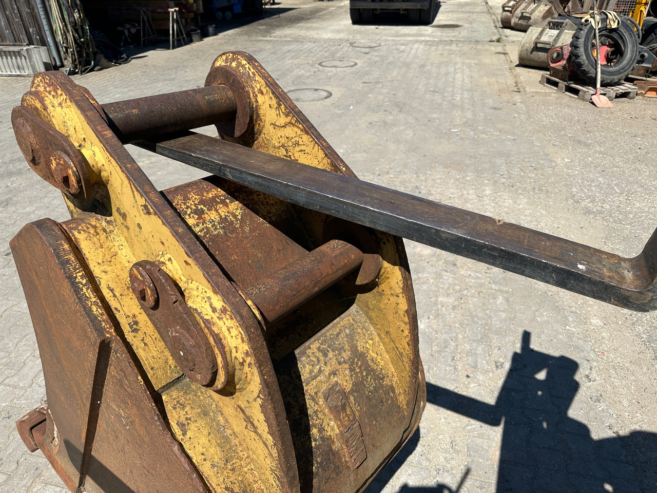 Excavator bucket for Construction machinery Caterpillar 3208 Tieflöffel 70 cm: picture 6