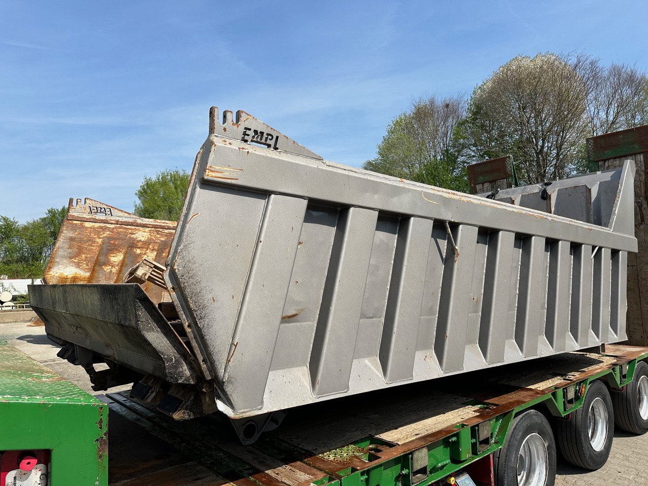 Empl Kipperaufbau für Wechselsystem ca. 14 m3 - Tipper body: picture 3 Empl Kipperaufbau für Wechselsystem ca. 14 m3 - Tipper body: picture 3