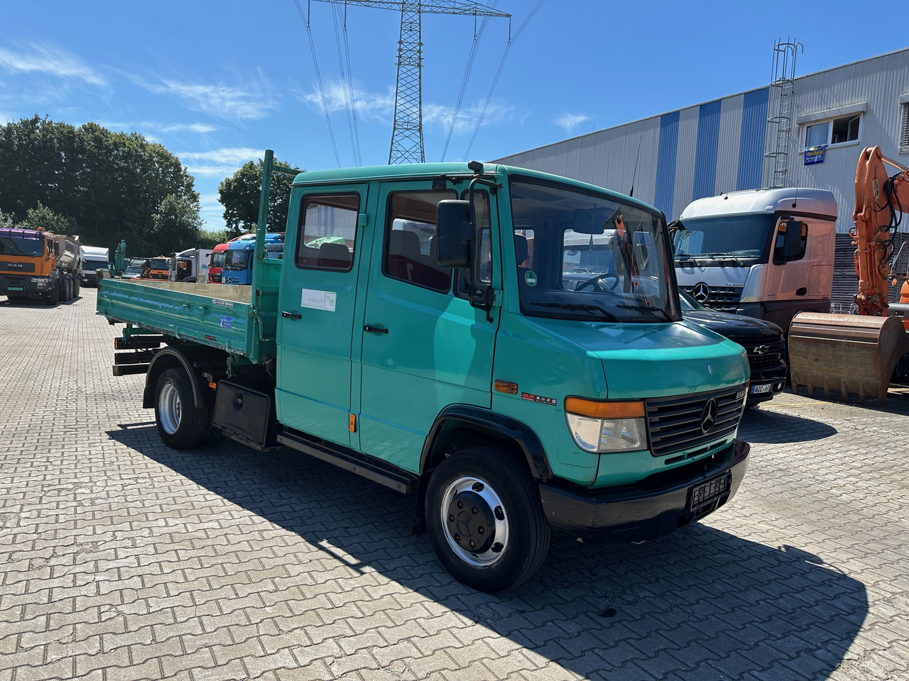 Mercedes-Benz 814 D Vario DOKA 3-Seiten-Kipper Meiller - Tipper: picture 4 Mercedes-Benz 814 D Vario DOKA 3-Seiten-Kipper Meiller - Tipper: picture 4