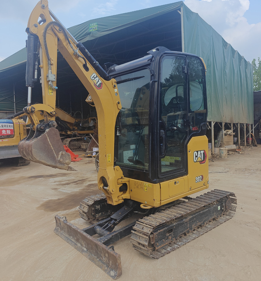 CATERPILLAR 302CR - Mini excavator: picture 2 CATERPILLAR 302CR - Mini excavator: picture 2