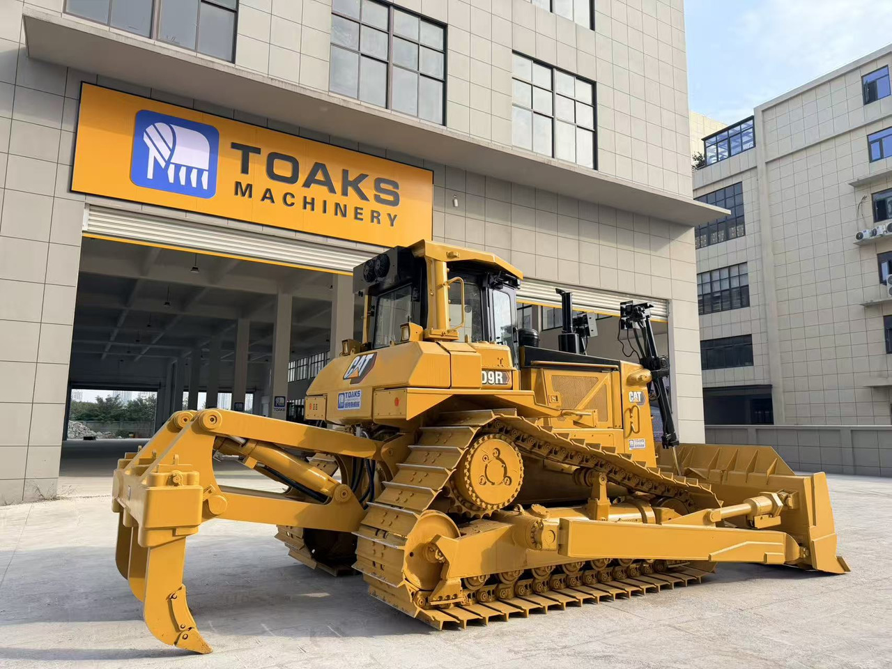 CATERPILLAR D9R - Bulldozer: picture 3 CATERPILLAR D9R - Bulldozer: picture 3