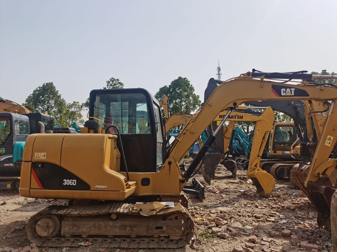 Mini excavator Caterpillar 306D: picture 6