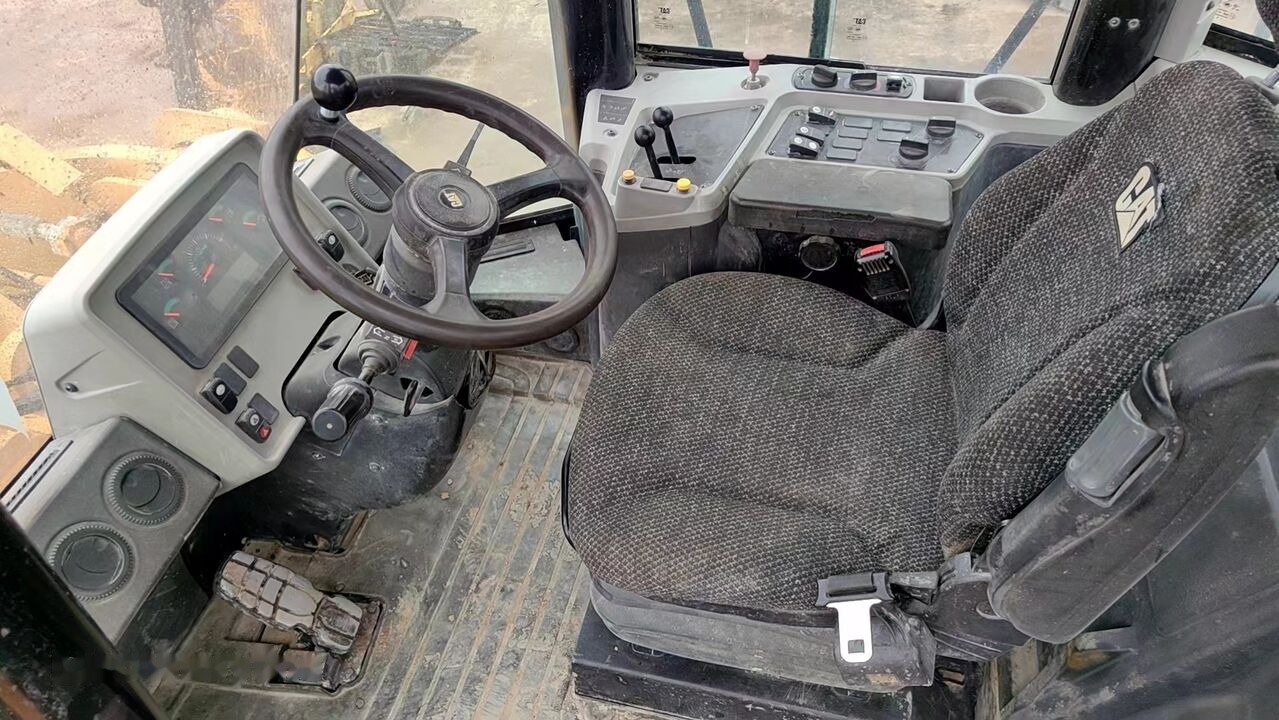 Caterpillar 950GC - Wheel loader: picture 2 Caterpillar 950GC - Wheel loader: picture 2