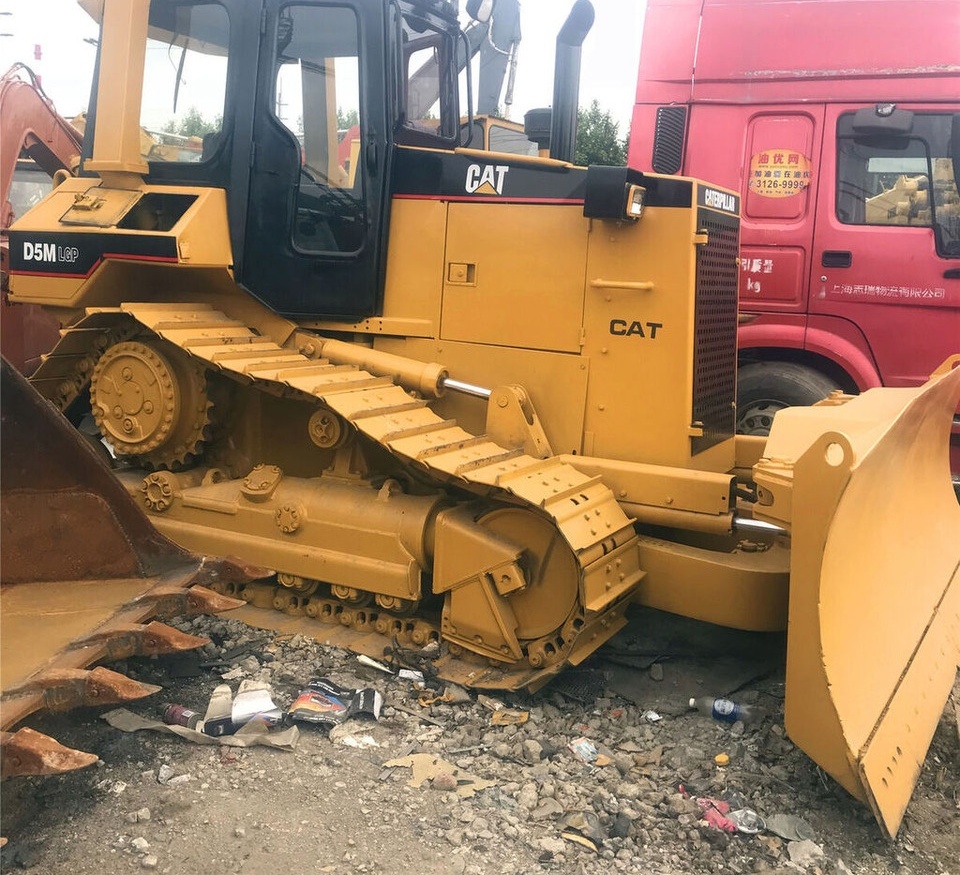 Bulldozer Caterpillar D5M: picture 6