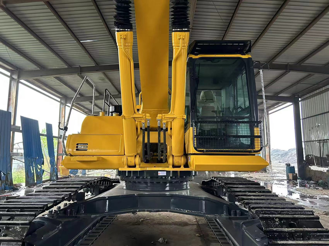 KOMATSU PC450-8 - Excavator: picture 4 KOMATSU PC450-8 - Excavator: picture 4