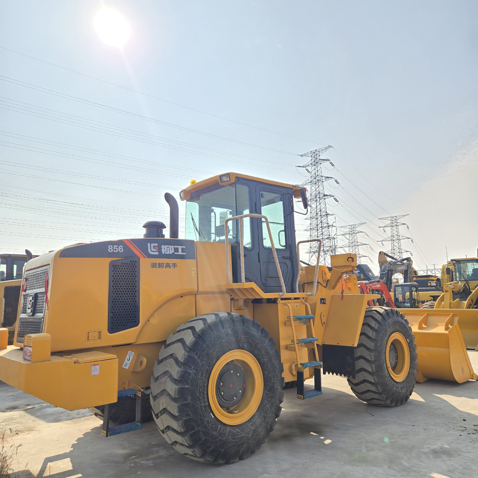 LIUGONG CLG856 - Wheel loader: picture 2 LIUGONG CLG856 - Wheel loader: picture 2