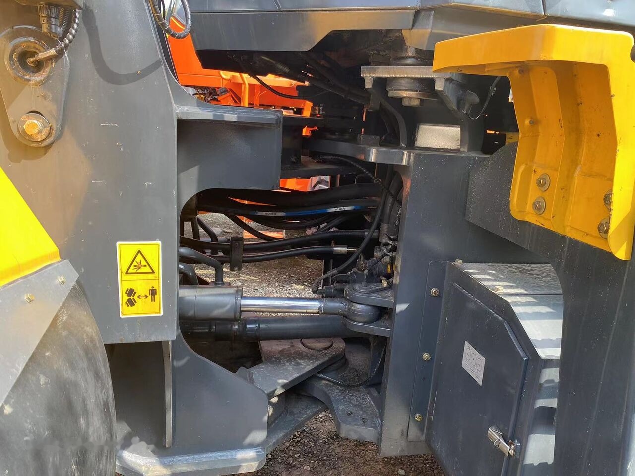 LiuGong 870H - Wheel loader: picture 2 LiuGong 870H - Wheel loader: picture 2